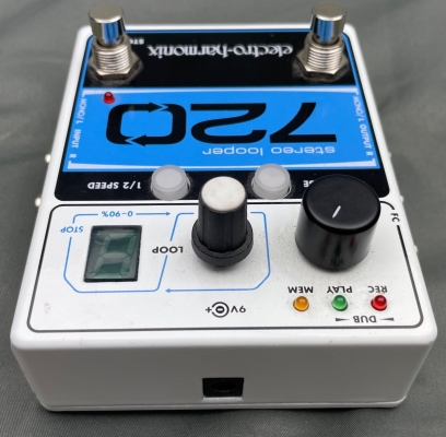 Electro-Harmonix 720 Stereo Looper | Long & McQuade